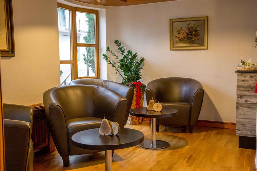 Hotel Heselbacher Hof ไบเออร์สบรอนน์ ภายนอก รูปภาพ